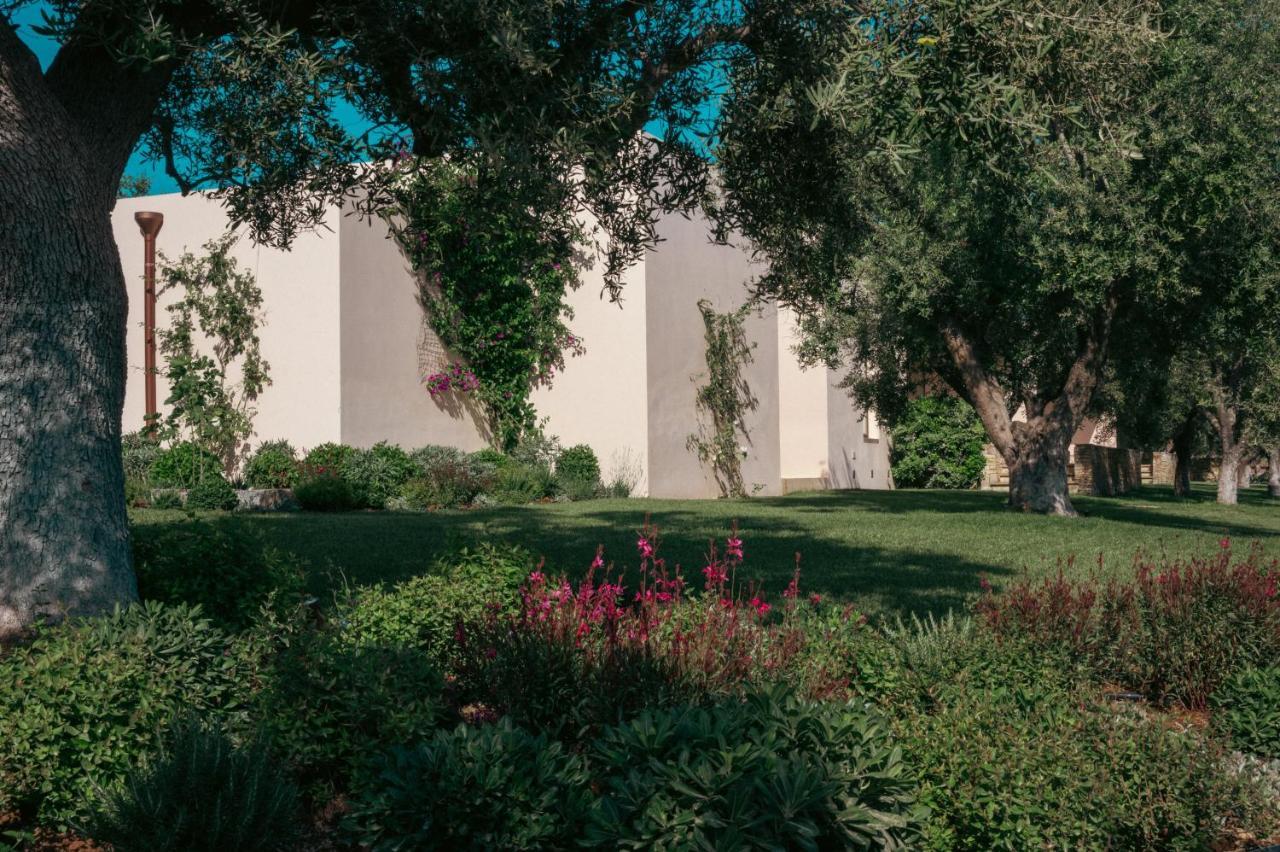 Masseria Le Fabriche Maruggio Esterno foto