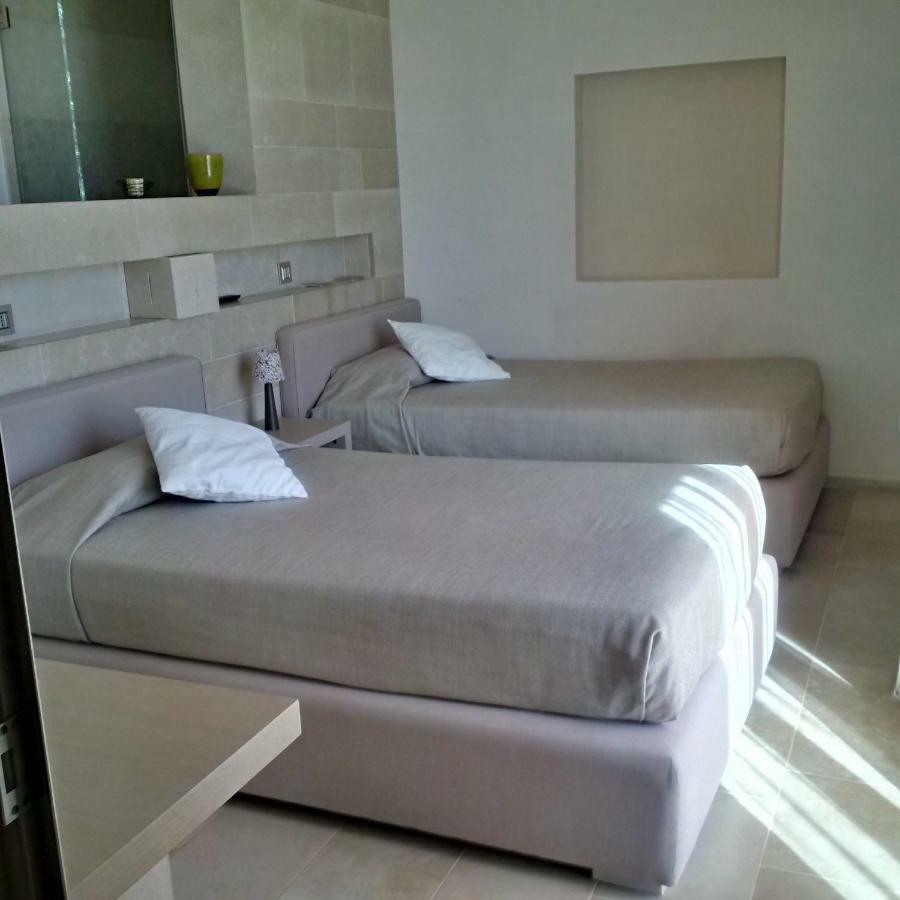 Masseria Le Fabriche Maruggio Esterno foto